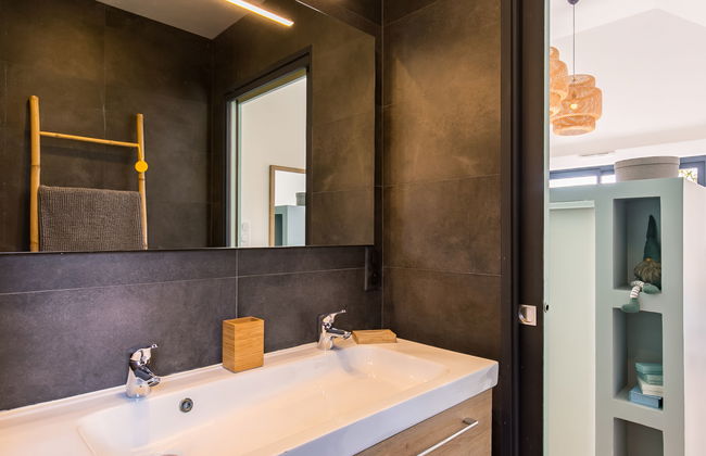 Casa de 4 quartos em Clohars-Fouesnant com piscina privada e jardim - Foto 17