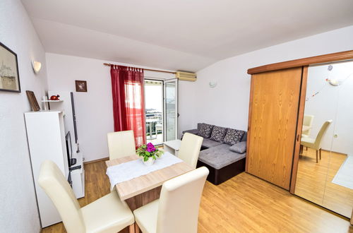 Photo 6 - 1 bedroom Apartment in Makarska