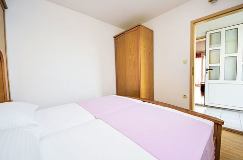 Photo 11 - 1 bedroom Apartment in Makarska