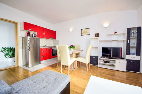 Photo 13 - 1 bedroom Apartment in Makarska