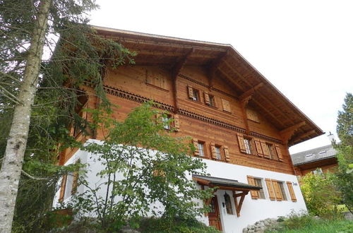 Photo 5 - 2 bedroom Apartment in Saanen