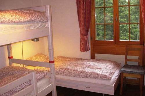 Photo 11 - 2 bedroom Apartment in Saanen