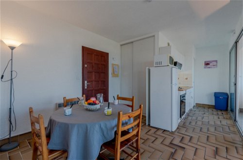 Foto 18 - Appartamento con 1 camera da letto a Leucate con vista mare