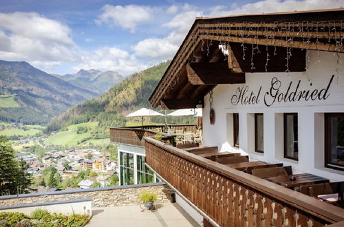 Foto 1 - Apartamento de 3 quartos em Matrei in Osttirol com piscina e jardim