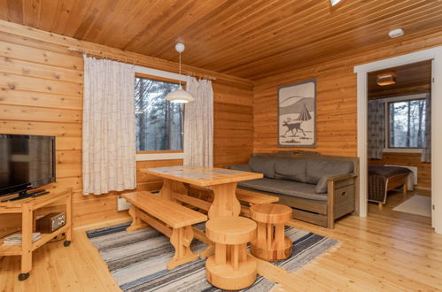 Foto 4 - Casa de 2 habitaciones en Kuusamo con sauna y vistas a la montaña