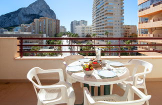 Foto 1 - Apartamento de 1 quarto em Calp com piscina e vistas do mar