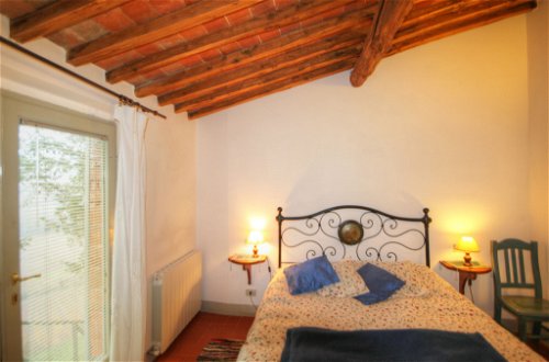 Foto 19 - Haus mit 7 Schlafzimmern in Radda in Chianti mit privater pool und garten