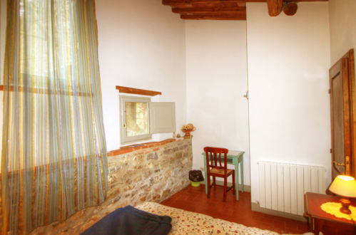 Photo 20 - 7 bedroom House in Radda in Chianti with private pool and garden