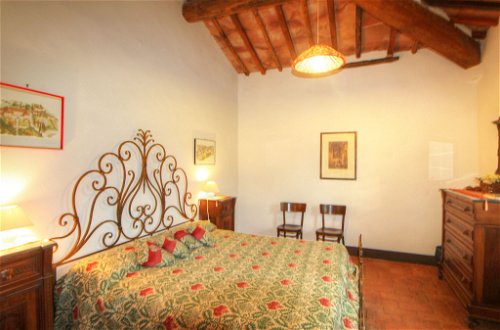 Foto 14 - Haus mit 7 Schlafzimmern in Radda in Chianti mit privater pool und garten