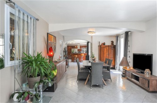 Photo 8 - 3 bedroom House in Saint-Paul-de-Vence with private pool and garden