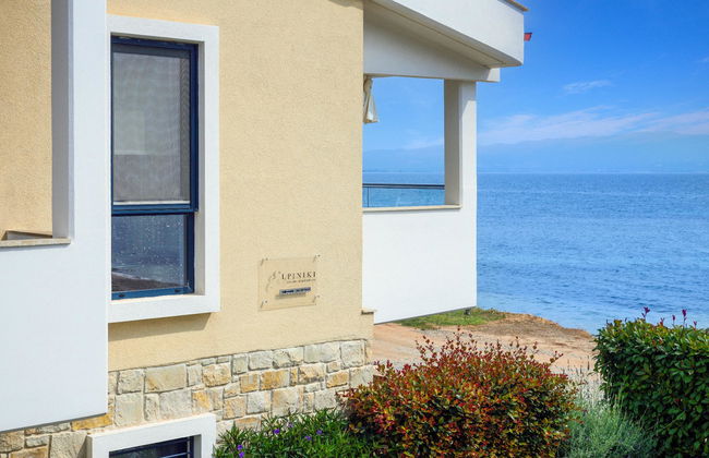 Elpiniki Luxury Apartments - Photo 2