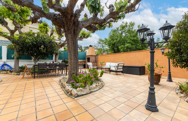 Casa de 7 quartos em Tarragona com piscina privada e jardim - Foto 52