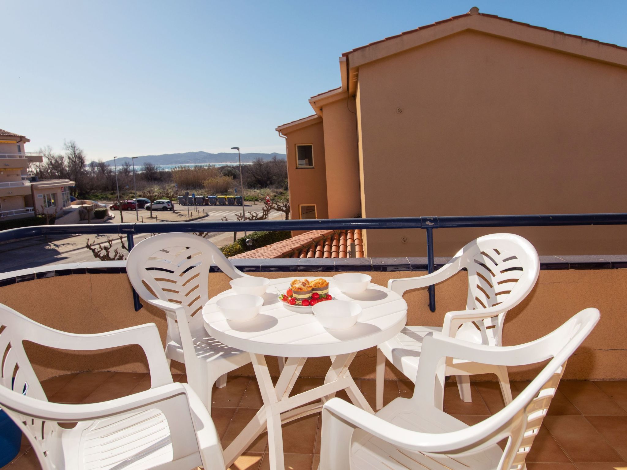 Photo 16 - 1 bedroom Apartment in Torroella de Montgrí with swimming pool and garden