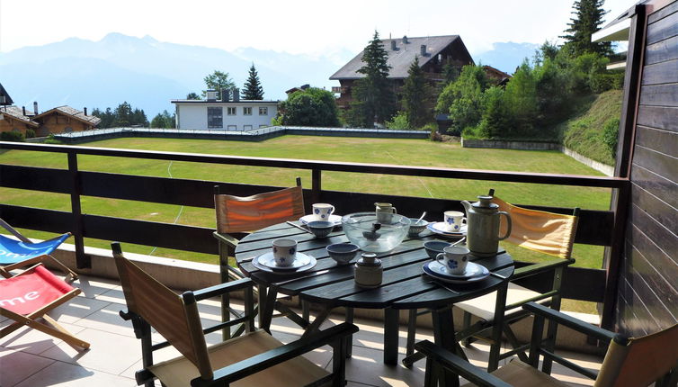 Foto 1 - Apartamento de 2 quartos em Crans-Montana com vista para a montanha