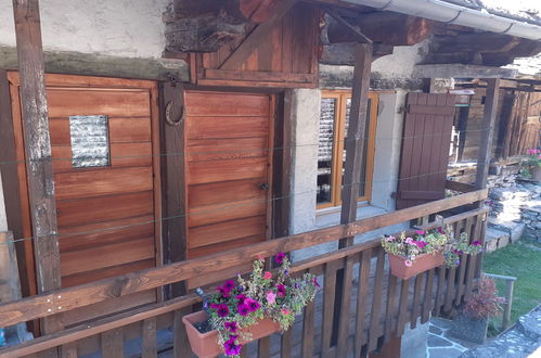 Photo 8 - Maison de 2 chambres à Serravalle avec jardin et vues sur la montagne