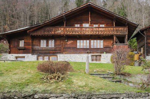 Foto 1 - Casa de 5 habitaciones en Bex con jardín y vistas a la montaña