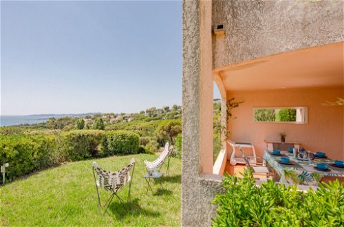Foto 16 - Apartamento de 2 quartos em Sainte-Maxime com piscina e vistas do mar