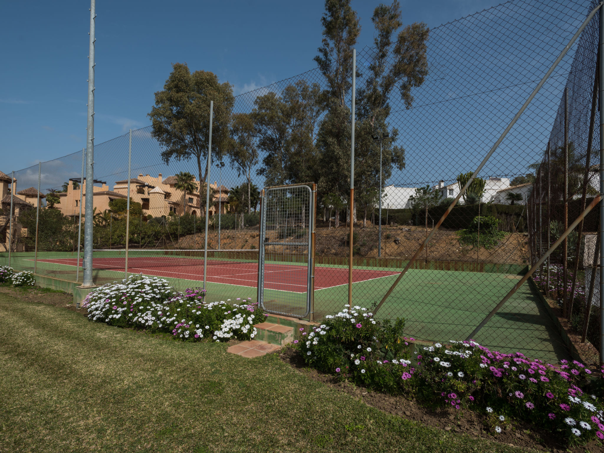 Photo 3 - 4 bedroom House in Estepona with private pool and sea view