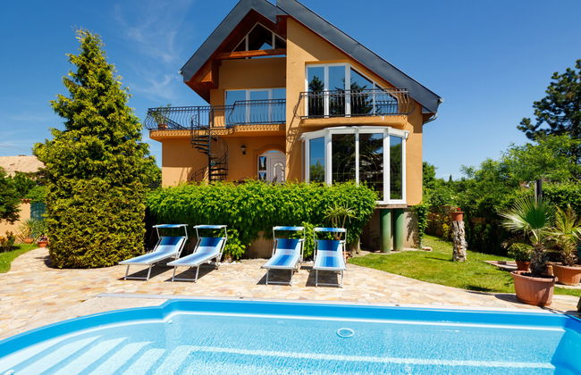 Casa de 6 quartos em Balatonlelle com piscina privada e jardim - Foto 39