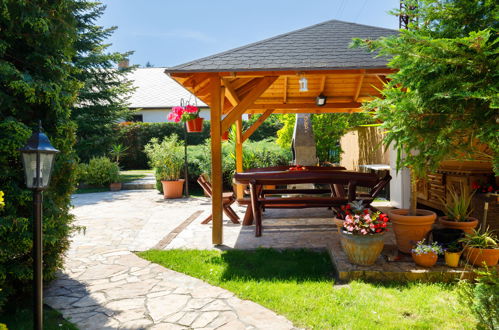 Photo 37 - Maison de 6 chambres à Balatonlelle avec piscine privée et jardin