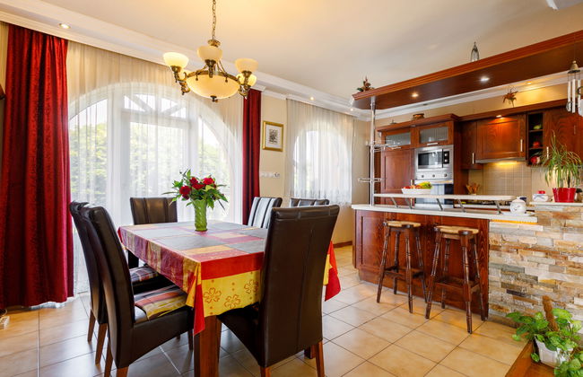 Casa de 6 quartos em Balatonlelle com piscina privada e jardim - Foto 7