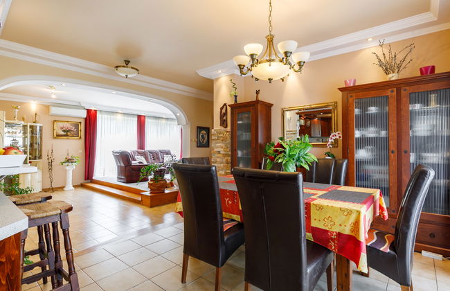 Casa de 6 quartos em Balatonlelle com piscina privada e jardim - Foto 28
