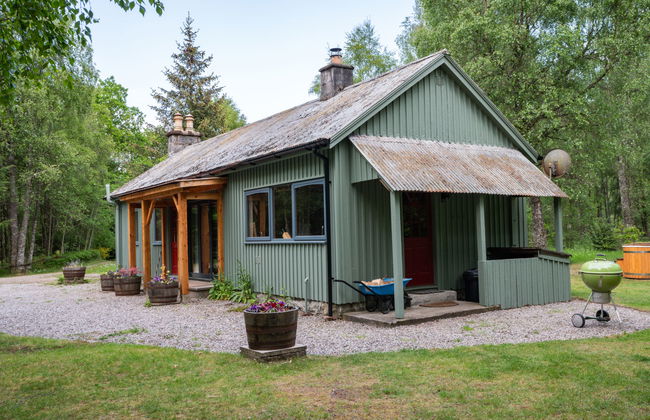 Casa de 2 quartos em Beauly com jardim e banheira de hidromassagem - Foto 1