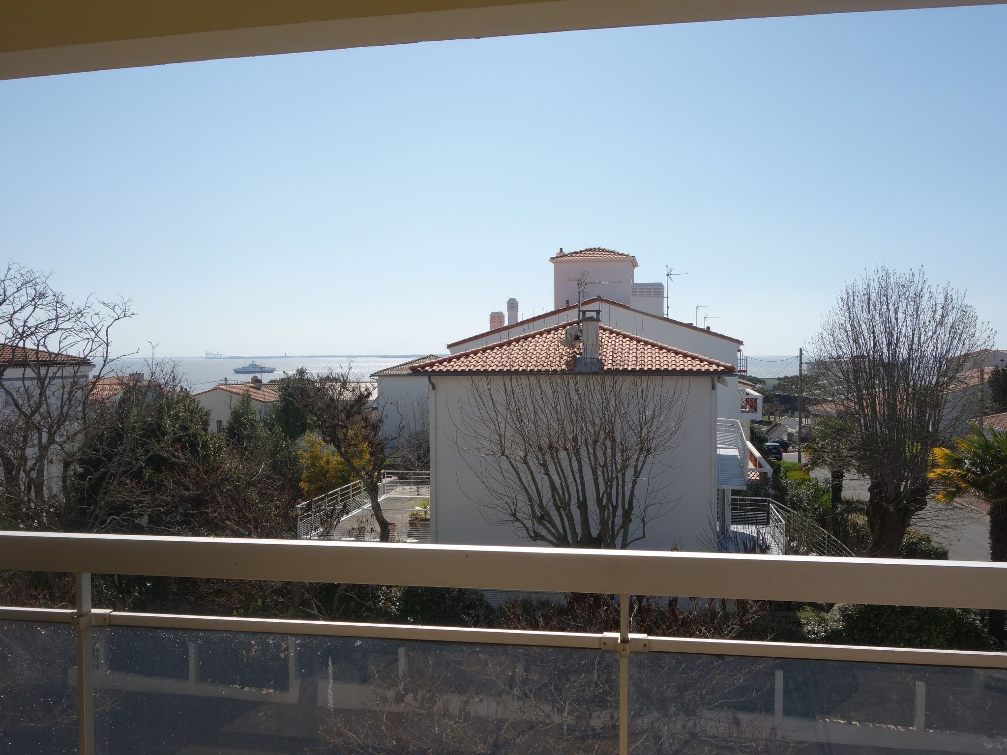 Foto 5 - Appartamento con 2 camere da letto a Royan con vista mare