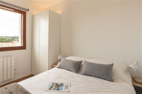 Foto 15 - Appartamento con 1 camera da letto a Lacanau con vista mare