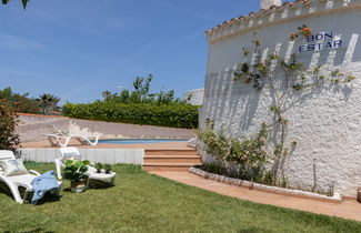 Foto 1 - Casa con 3 camere da letto a Deltebre con piscina privata e giardino