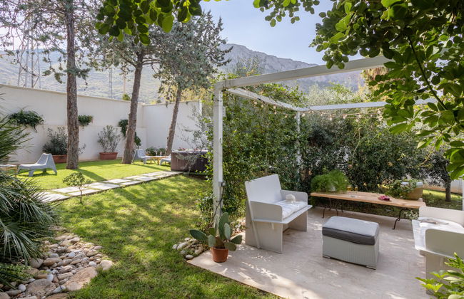 Casa de 3 quartos em Terrasini com jardim e banheira de hidromassagem - Foto 4