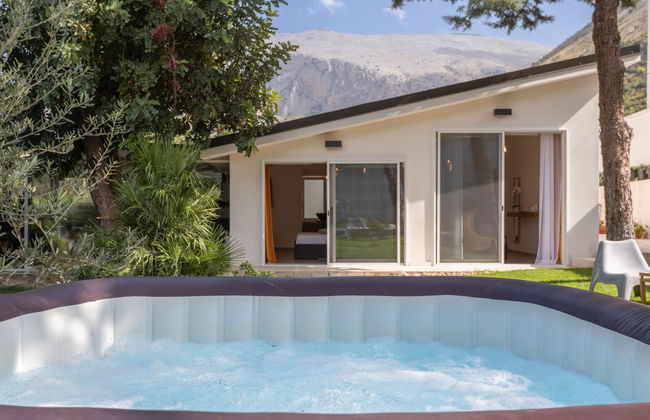 Casa de 3 quartos em Terrasini com jardim e banheira de hidromassagem - Foto 2