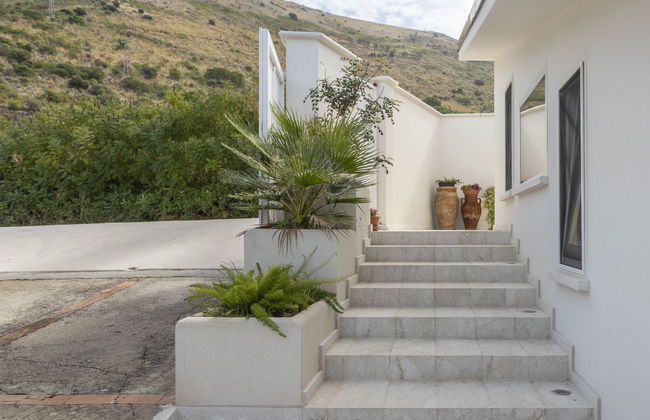 Casa de 3 quartos em Terrasini com jardim e banheira de hidromassagem - Foto 33