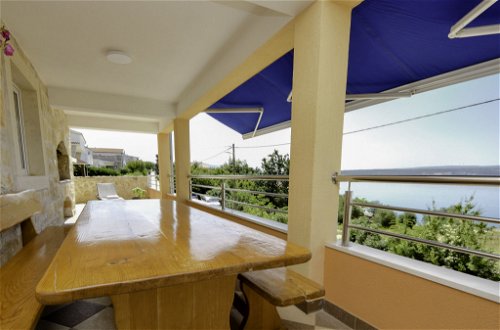 Foto 21 - Apartamento de 3 quartos em Jasenice com terraço e vistas do mar
