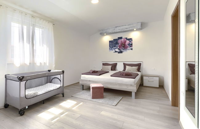 Casa de 3 quartos em Kršan com piscina privada e jardim - Foto 15