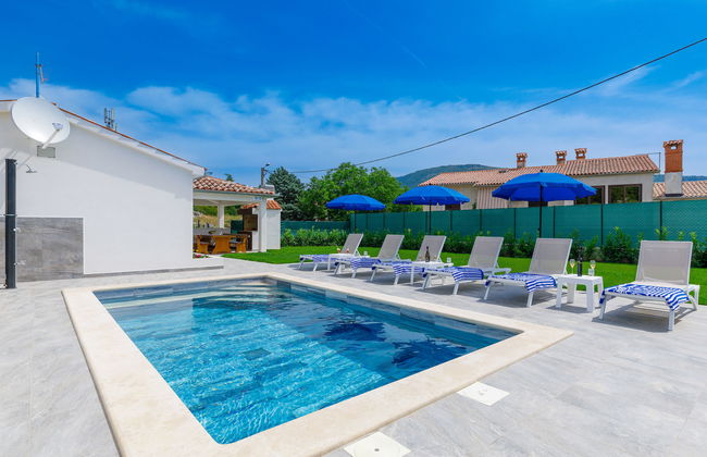 Casa de 3 quartos em Kršan com piscina privada e jardim - Foto 11
