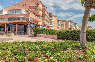 Photo 2 - Apartment in Le Barcarès with sea view