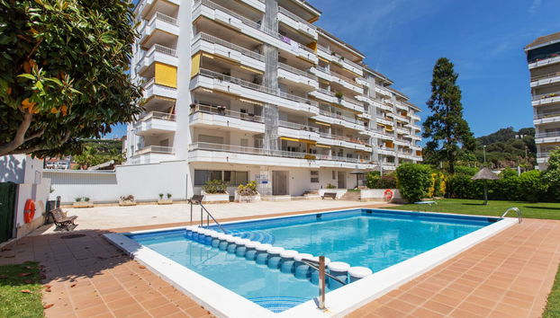 Apartment mit 3 Schlafzimmern in Lloret de Mar mit schwimmbad und garten - Foto 2