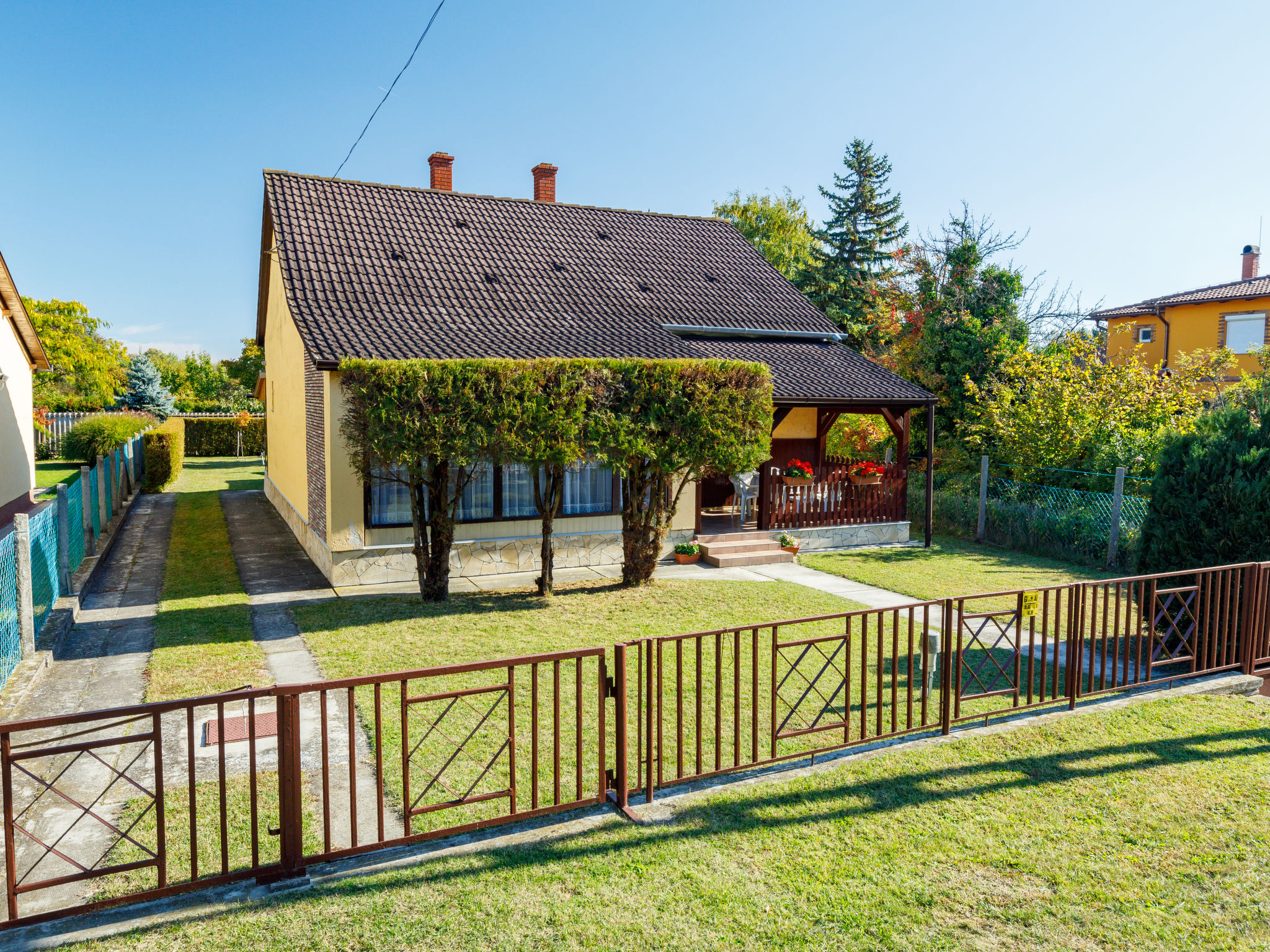 Foto 1 - Haus mit 2 Schlafzimmern in Balatonfenyves mit garten und terrasse