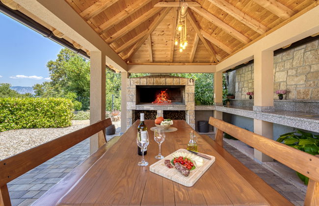 Casa de 5 quartos em Dobrinj com piscina privada e jardim - Foto 22