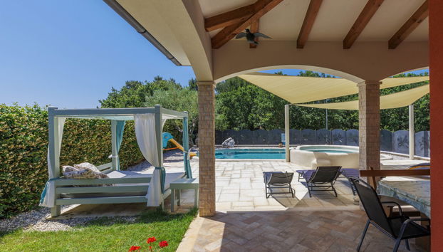 Casa con 5 camere da letto a Brtonigla con piscina privata e giardino - Foto 2