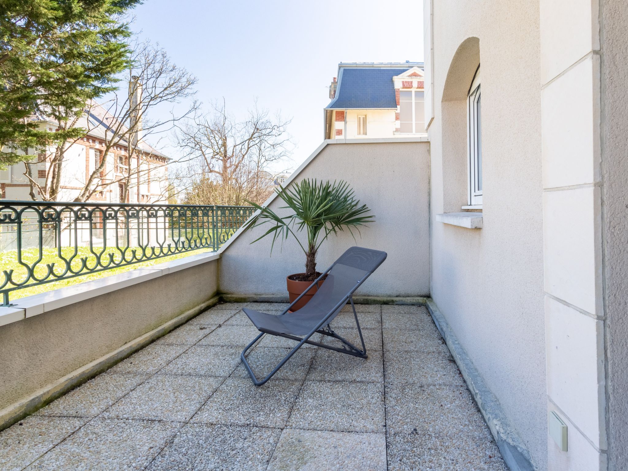 Foto 12 - Apartamento de 1 habitación en Cabourg con terraza