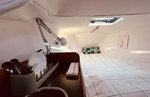 Bacus - Your Floating Hideaway in Lisbon - Foto 13