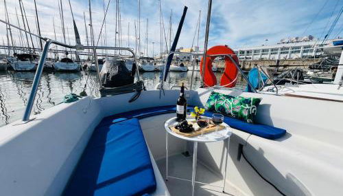 Bacus - Your Floating Hideaway in Lisbon - Foto 3