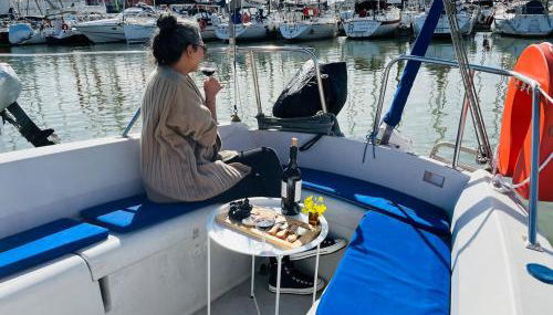 Bacus - Your Floating Hideaway in Lisbon - Foto 2