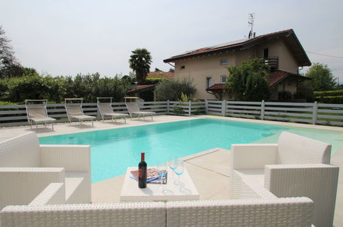 Photo 4 - 4 bedroom House in Besozzo with private pool and mountain view