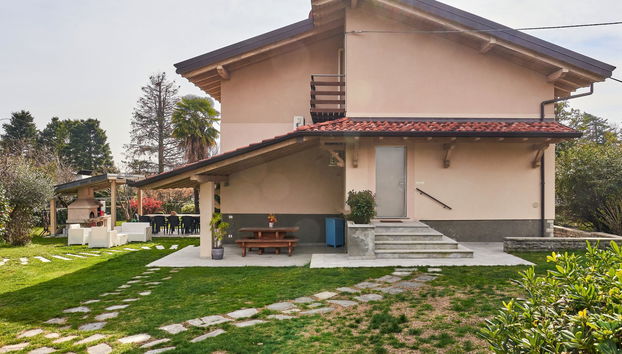 Haus mit 6 Schlafzimmern in Besozzo mit privater pool und garten - Foto 2