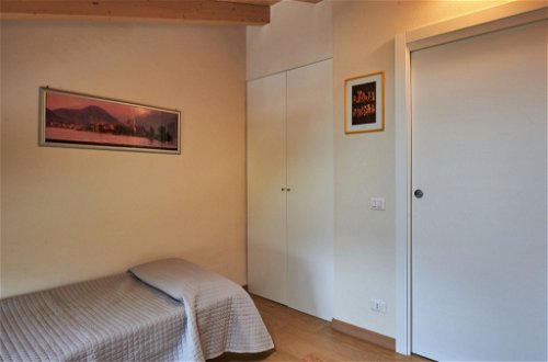 Foto 29 - Haus mit 4 Schlafzimmern in Besozzo mit privater pool und blick auf die berge