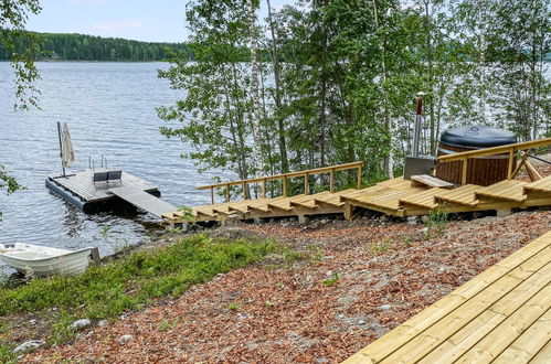 Foto 7 - Casa de 5 quartos em Enonkoski com sauna e banheira de hidromassagem