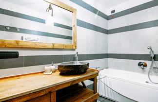 Foto 3 - Apartamento de 1 habitación en Canazei con bañera de hidromasaje y vistas a la montaña